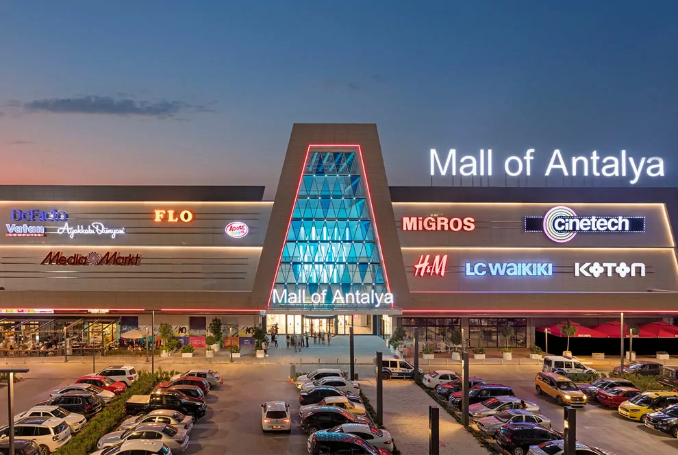 Deepo Outlet Center и Mall of Antalya